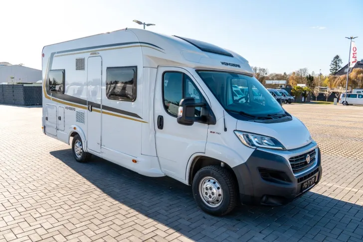 Fahrzeugbild Weinsberg CaraSuite 650 MF *5 Personen*Hubbett*Franz. Bett #1