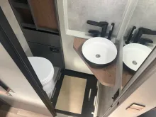 Fahrzeugbild Niesmann + Bischoff iSmove 6.9 E #19