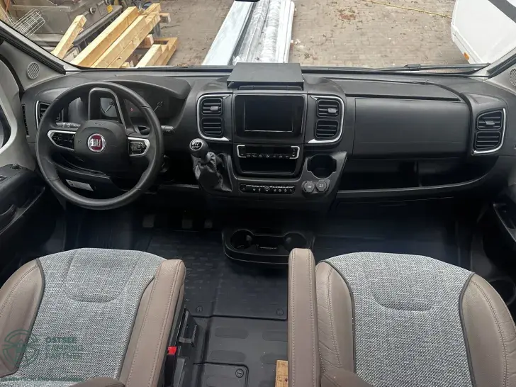 Fahrzeugbild Dethleffs Pulse Classic 90 T 7051 EB ABLASTBAR! #7