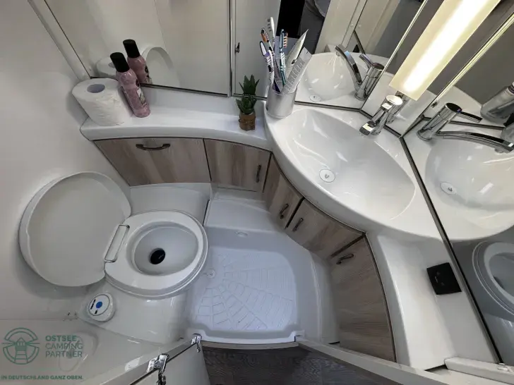 Fahrzeugbild Hobby De Luxe 515 UHK 2025 #17