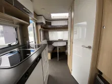 Fahrzeugbild Hymer Eriba Eriba Living 425 1.500Kg Auflastung! #9