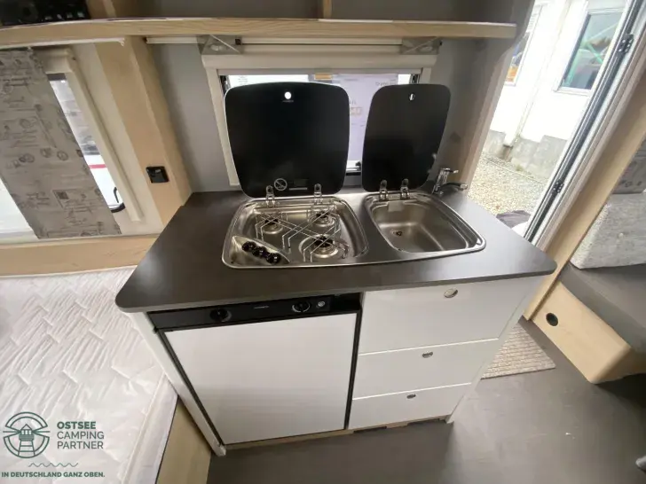 Fahrzeugbild Hymer Eriba Eriba Living 425 1.500Kg Auflastung! #10