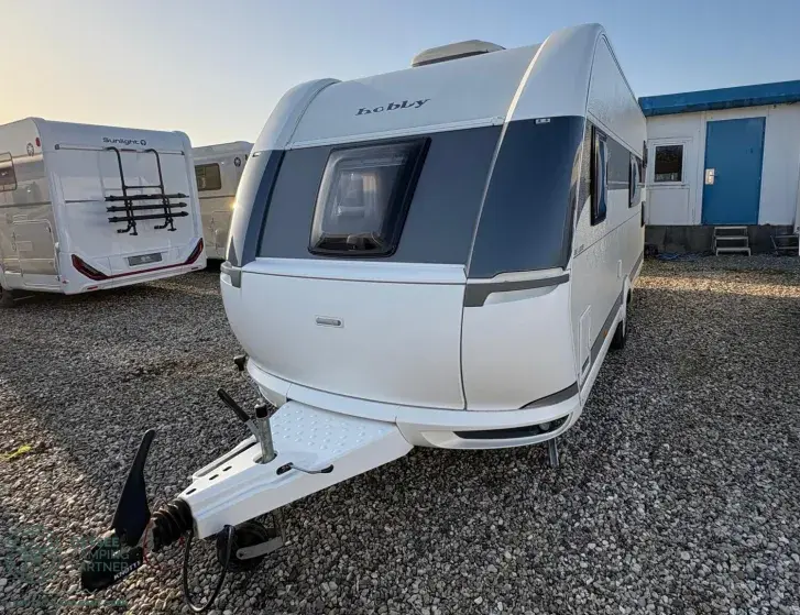 Fahrzeugbild Hobby De Luxe 540 KMFe *Vollausstattung* #1