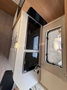 Fahrzeugbild Hobby De Luxe 540 KMFe *Vollausstattung* #19