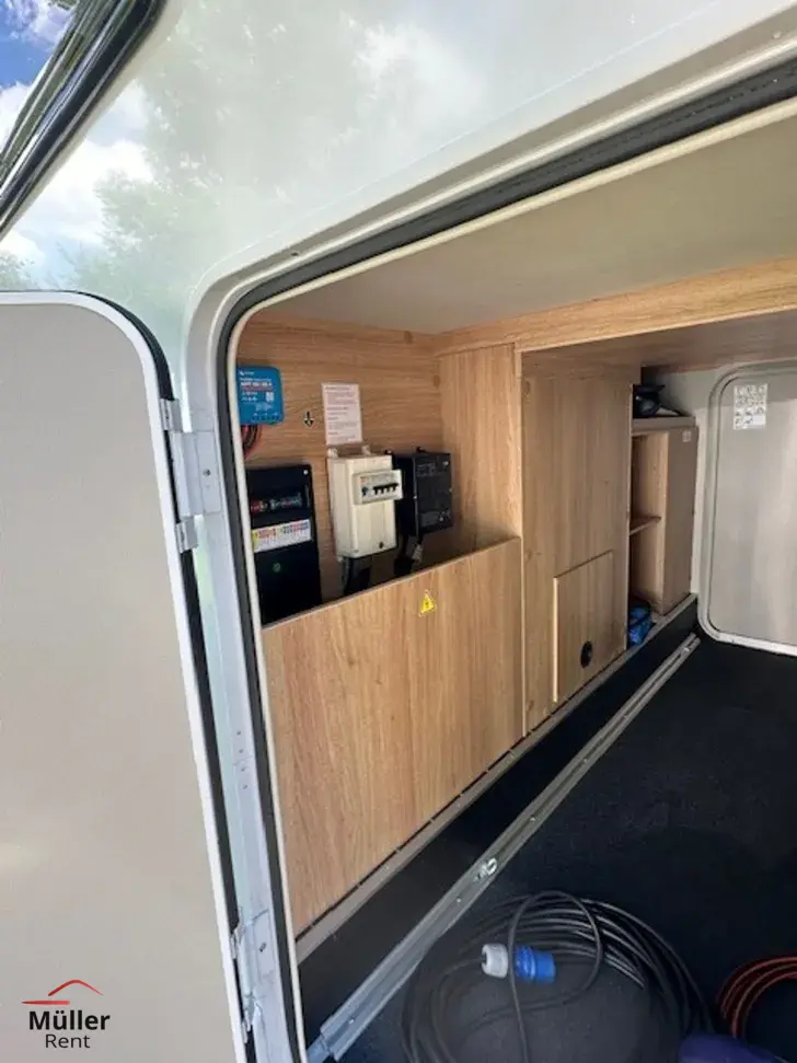 Fahrzeugbild Knaus Sky Ti PLATINUM SELECTION 650 MEG verf.  Sept26 #11
