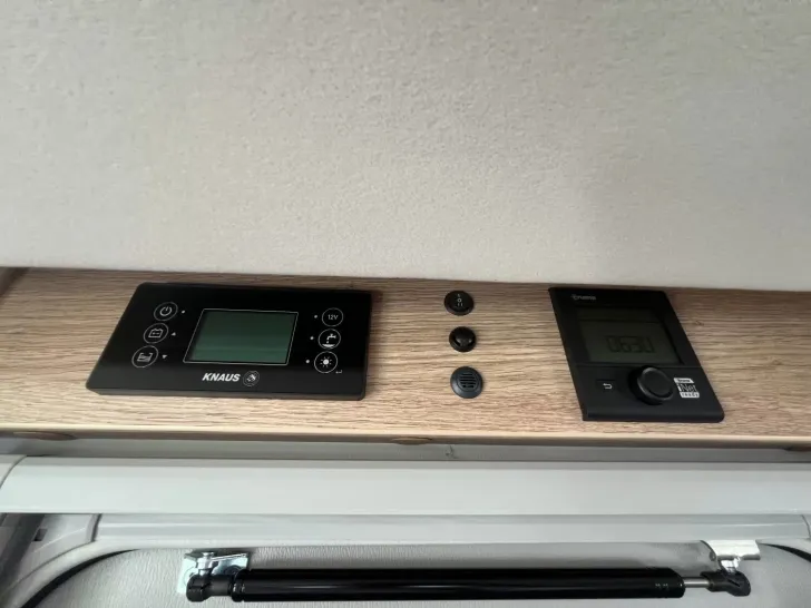 Fahrzeugbild Knaus Sky Wave 60 YEARS 650 MEG TAGESZULASSUNG #13