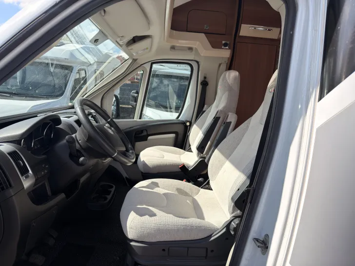 Fahrzeugbild LMC Cruiser T 672 G Comfortline #10