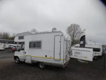 Fahrzeugbild Bürstner Alkoven A 530 Active #5