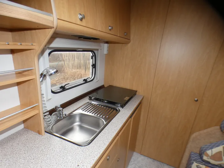 Fahrzeugbild Bürstner Alkoven A 530 Active #18