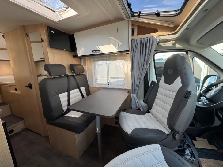 Fahrzeugbild Sunlight V 66 Adventure Edition Modell 2026 #7