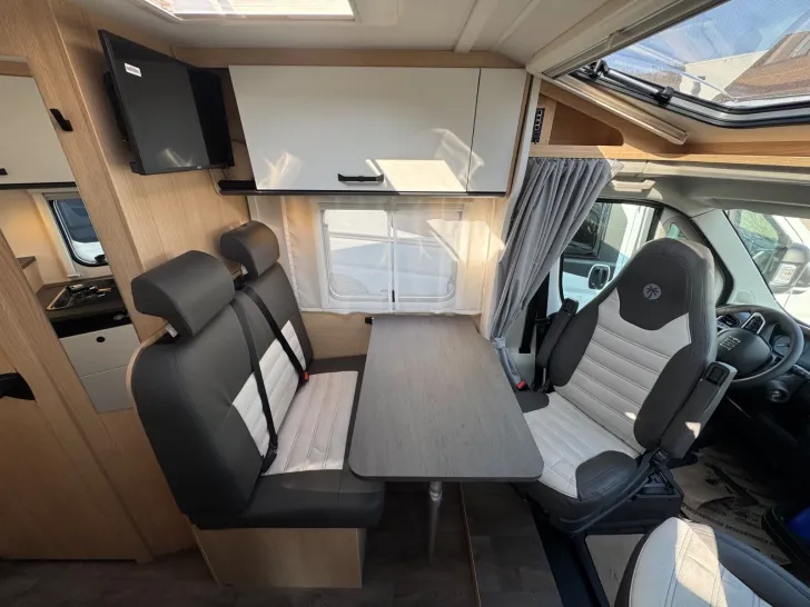 Fahrzeugbild Sunlight V 66 Adventure Edition Modell 2026 #8