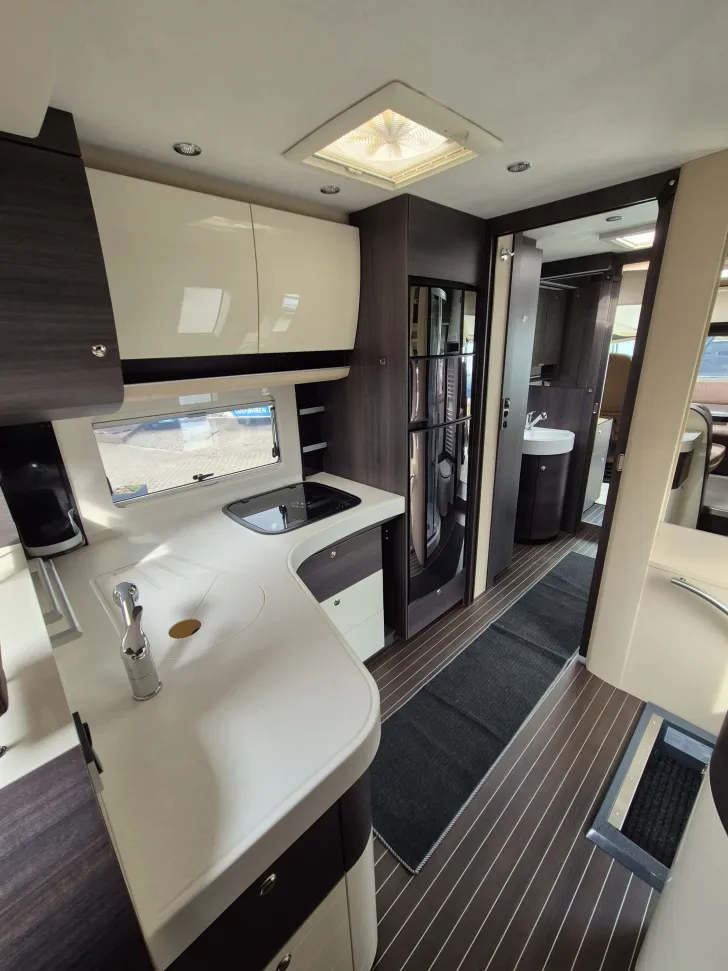 Fahrzeugbild Concorde Carver 890 RRL #16