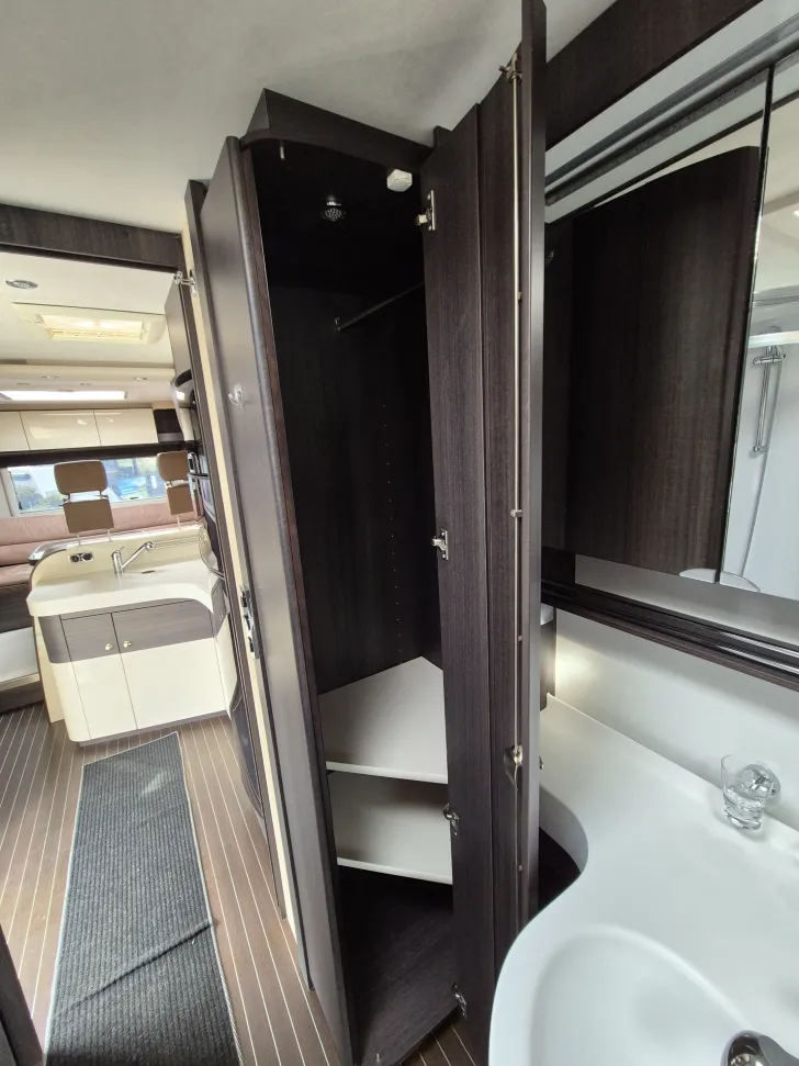 Fahrzeugbild Concorde Carver 890 RRL #24
