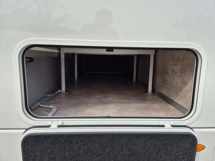 Fahrzeugbild Concorde Carver 890 RRL #34