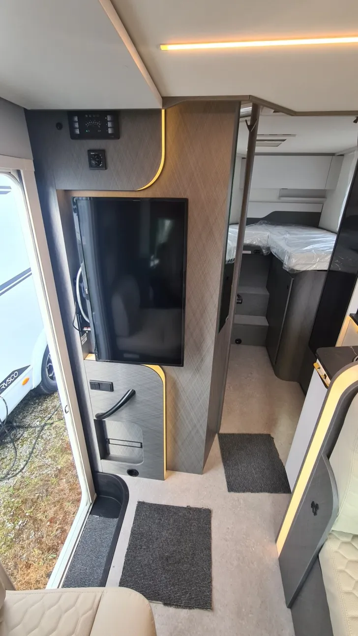 Fahrzeugbild Etrusco T 6900 SB #10