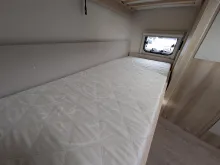 Fahrzeugbild Hobby De Luxe 490 KMF 1800kg/Fußbodenerwärmung/Dunstabzugshaube #19