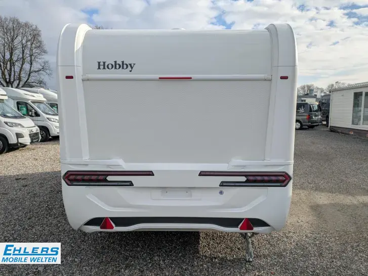 Fahrzeugbild Hobby De Luxe 490 KMF 1800kg/Fußbodenerwärmung/Dunstabzugshaube #22