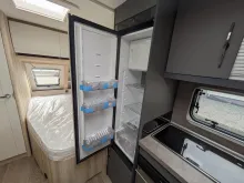 Fahrzeugbild Hobby De Luxe 540 KMFe 1800kg/Backofen mit Grill/Antischlinger-Kupplung/Zulassung 100 #11