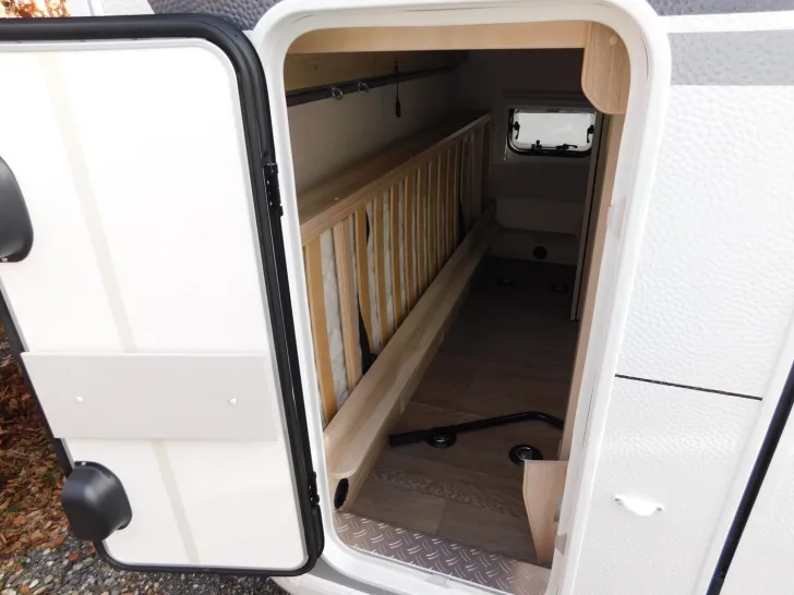 Fahrzeugbild Hobby De Luxe 490 KMF Verfügbar ab November 2026 #5