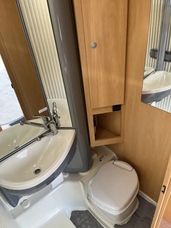 Fahrzeugbild Dethleffs Advantage I 6571 / B Fiat Ducato 2,8 JTD 127 PS #11