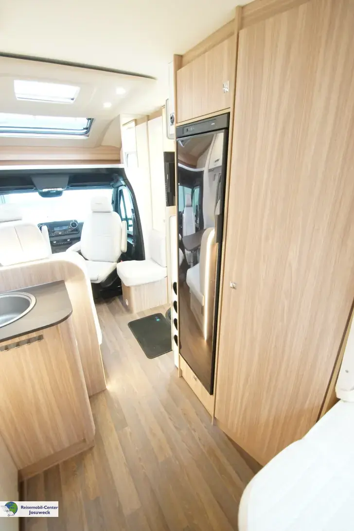 Fahrzeugbild Bürstner Lyseo M Harmony Line 660 1. HAND / SOFORT VERFÜGBAR #13