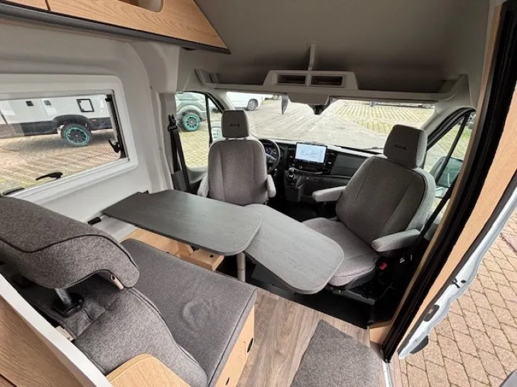 Fahrzeugbild Sunlight Camper Van CLIFF 590 4x4 Allrad+165PS+weiss #9