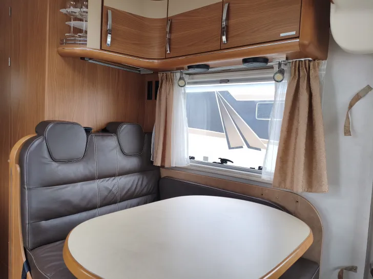 Fahrzeugbild Hymer B-Klasse SL 674 1. Hand - 3.0l 156PS #10