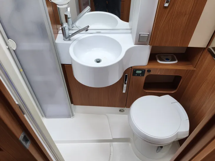 Fahrzeugbild Hymer B-Klasse SL 674 1. Hand - 3.0l 156PS #14