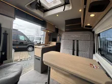 Fahrzeugbild Malibu Van Diversity 640 LE K charming coupé Aufstelldach*Combi 6 D-E*ACC #9