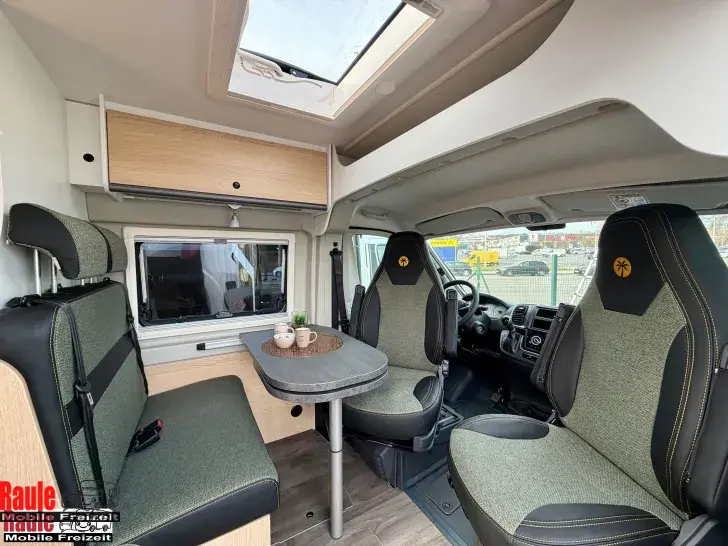 Fahrzeugbild Sunlight CLIFF 640 Adv. 140 PS Automatik #3