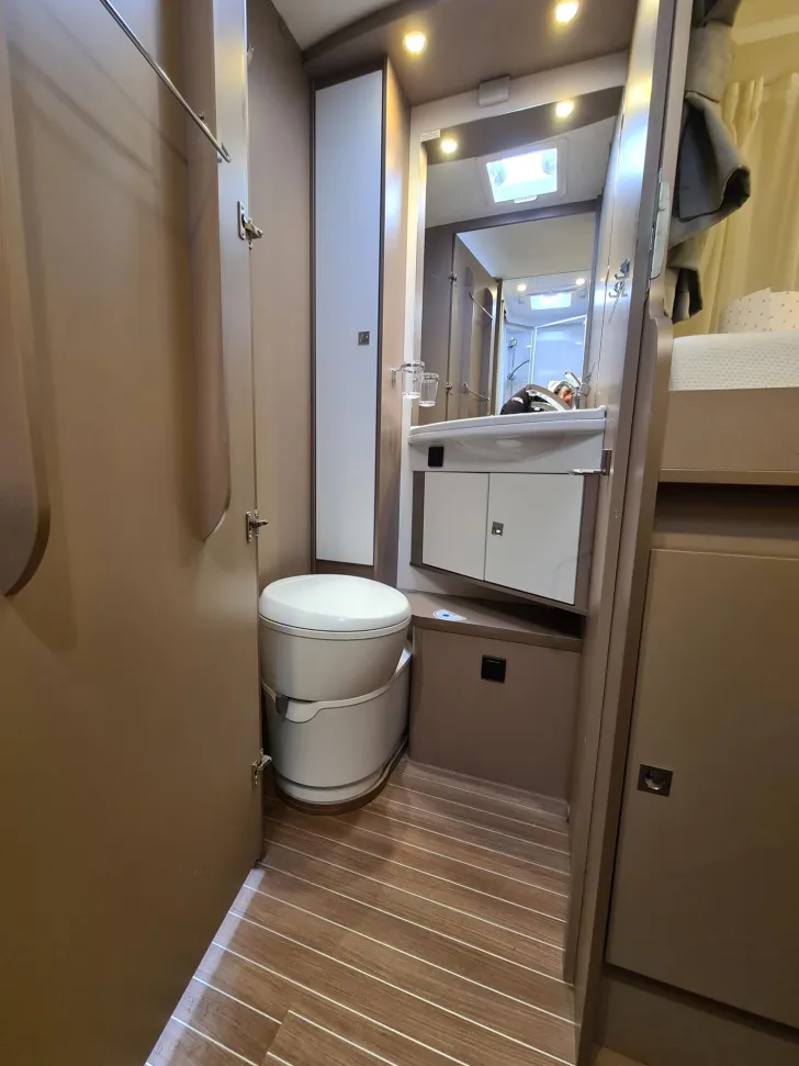 Fahrzeugbild Etrusco I 7400 SB *18"Alu*Dachklima*AHK* #24