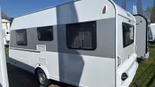 Schräg Hinten Knaus Sport 450 FU