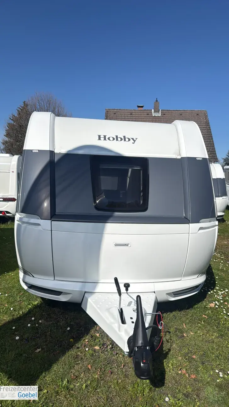 Frontal Vorne Hobby De Luxe 540 UL Auflastung 1800 kg