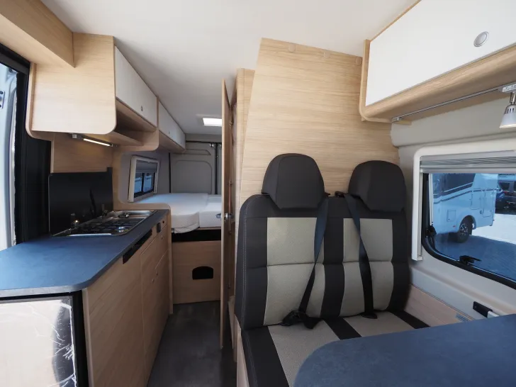 Fahrzeugbild Roadcar R 640, 2. Batterie, Abverkaufsaktion! Tageszul. #9