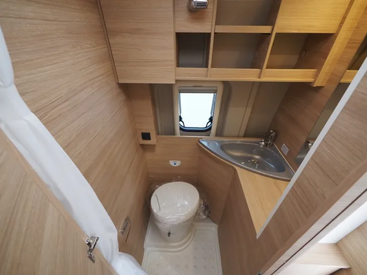 Fahrzeugbild Roadcar R 640, Zus. Batterie, Abverkaufsaktion ! #14