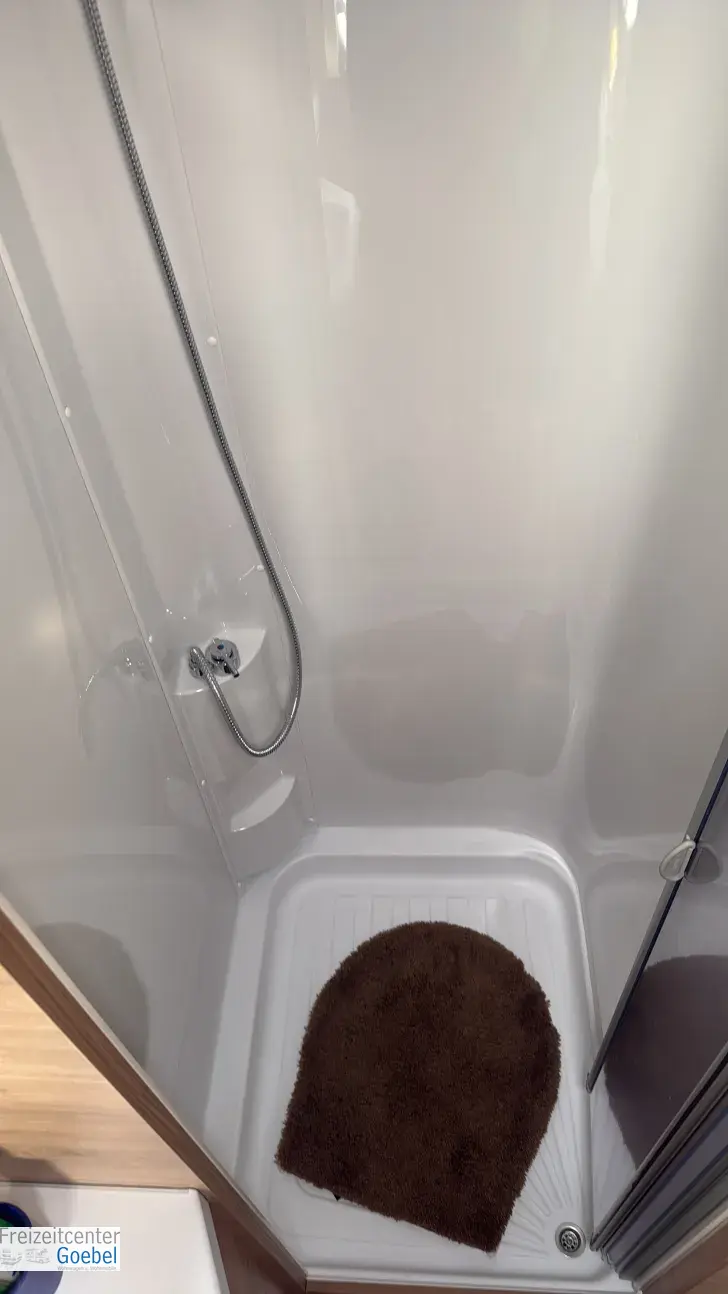 Fahrzeugbild Knaus Südwind 650 PEB Black Selection #17