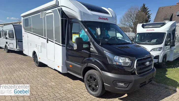 Schräg Vorne Dethleffs Just Go! T 7055 EB Active Markise