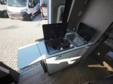 Fahrzeugbild Pössl Roadcruiser Revolution, el. Hubbett + Längsbett #9