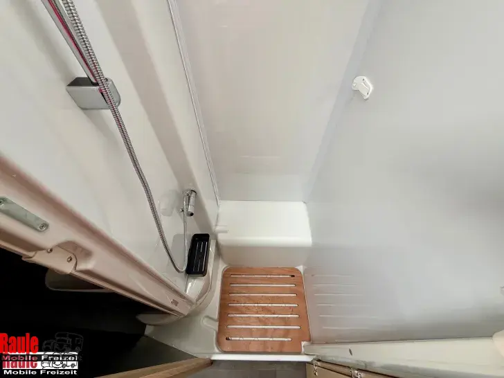 Fahrzeugbild Sunlight T 67 *Keep on Rolling* #10