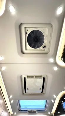 Fahrzeugbild Concorde Charisma 860 LI #12