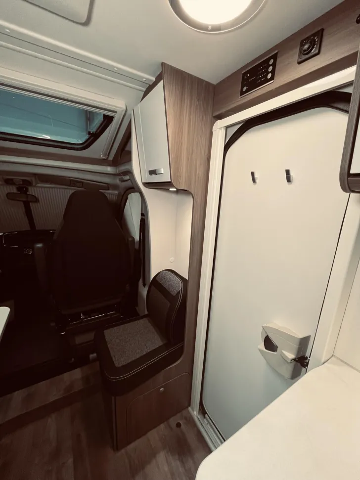 Fahrzeugbild Carado V 132 Automatik, 10.489 EUR Vorteil! #7