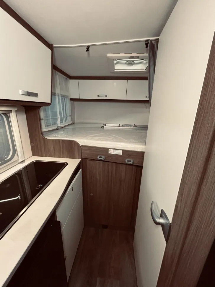 Fahrzeugbild Carado V 132 Automatik, 10.489 EUR Vorteil! #13