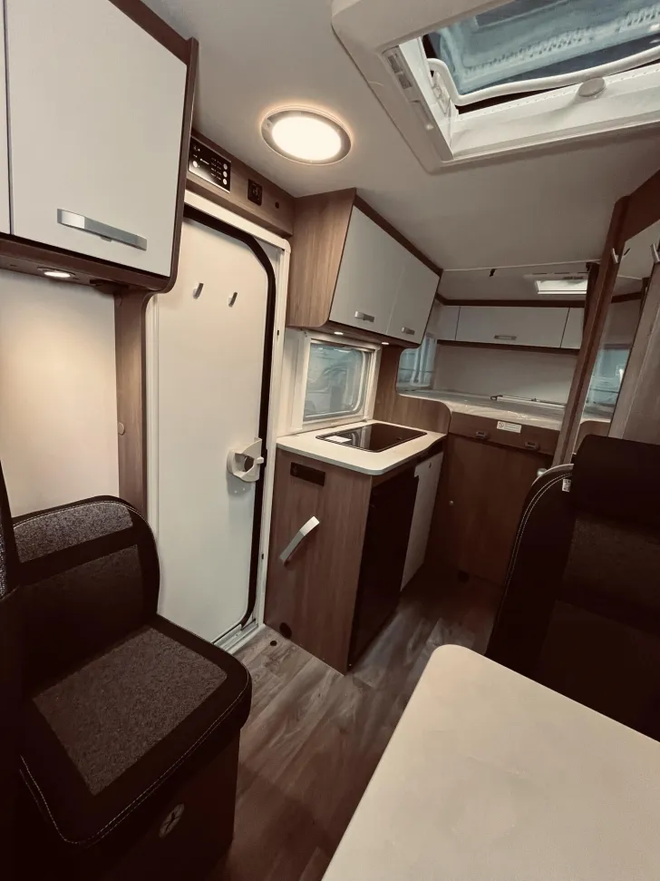 Fahrzeugbild Carado V 132 Automatik, 10.489 EUR Vorteil! #20