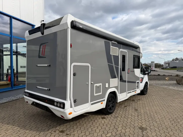 Fahrzeugbild Challenger 260 Etape Edition - Raumwunder #8