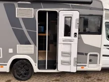 Fahrzeugbild Challenger 260 Etape Edition - Raumwunder #10