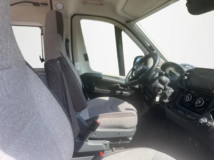 Fahrzeugbild Knaus BoxLife PRO 600 LIFETIME mit Längsbetten u. AHK #10