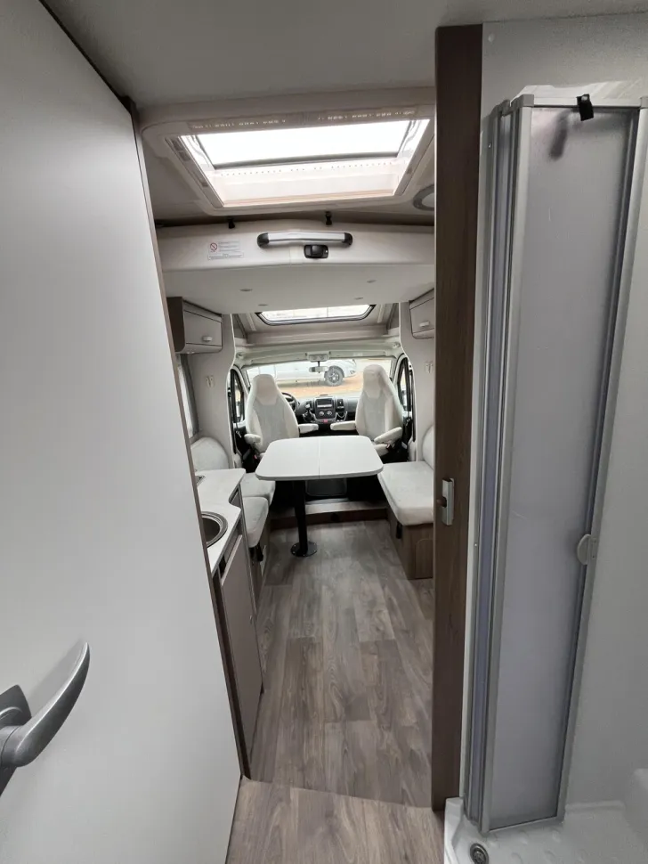 Fahrzeugbild Carado T 459 #12