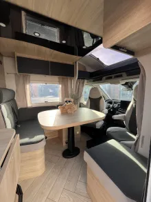 Fahrzeugbild Chausson Teilintegrierte 627 Titanium Line #6