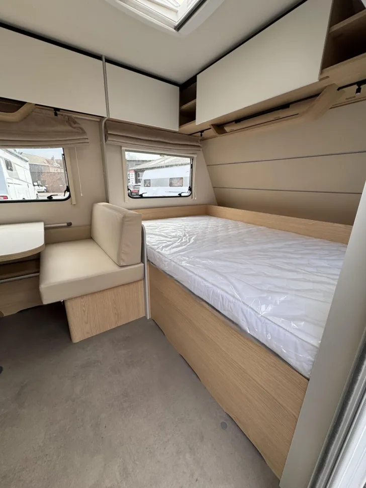 Fahrzeugbild LMC Style 70 493 K #8