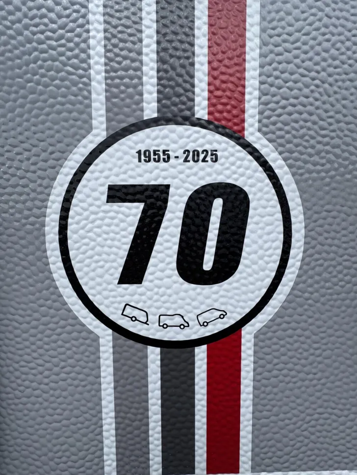 Fahrzeugbild LMC Style 70 493 K #19